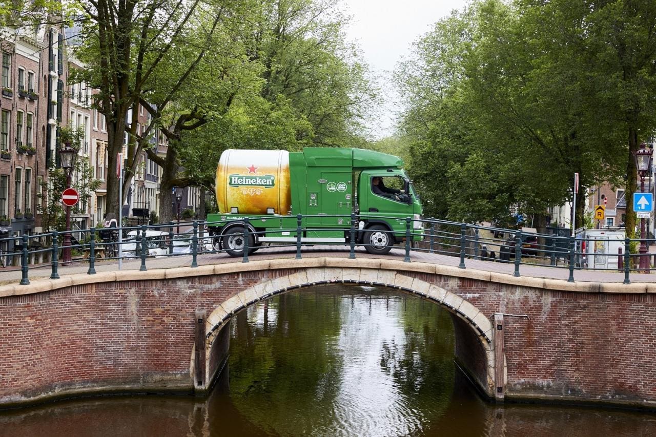 Fuso eCanter rollt bereits in 16 Ländern