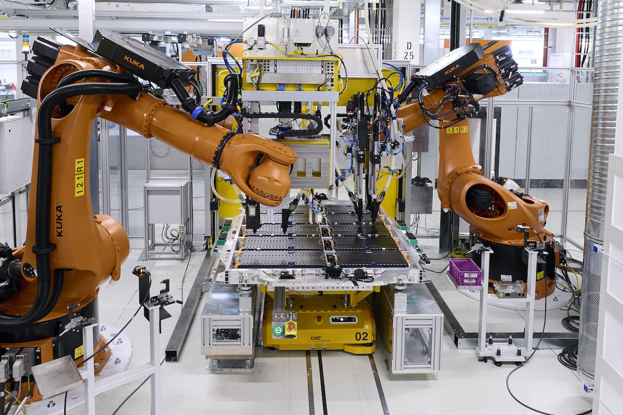 BMW-Produktion-Elektroauto-iX-Batterie