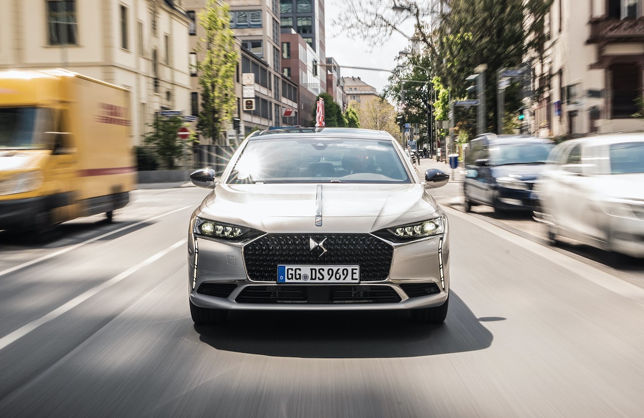 DS-9-E-Tense-Plug-in-Hybrid
