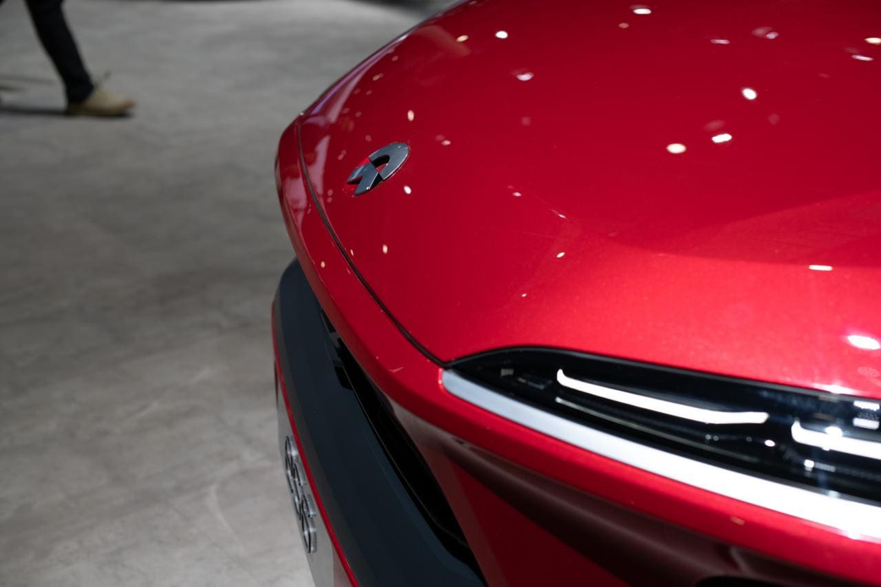 NIO will bis Ende 2025 über 4.000 Batteriewechselstationen errichten
