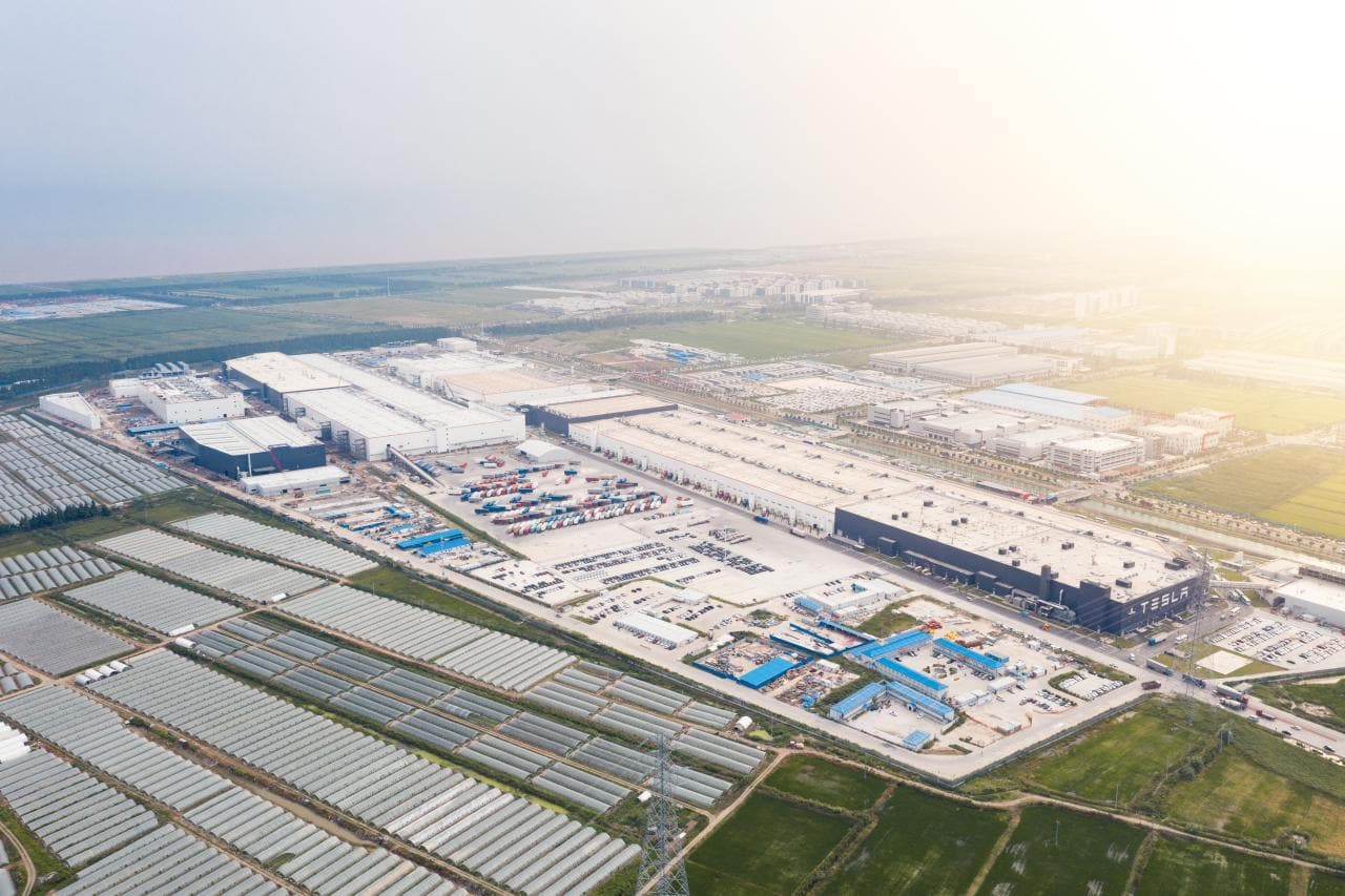 Teslas Giga Shanghai erreicht Produktionskapazität von 450.000 E-Autos/ Jahr