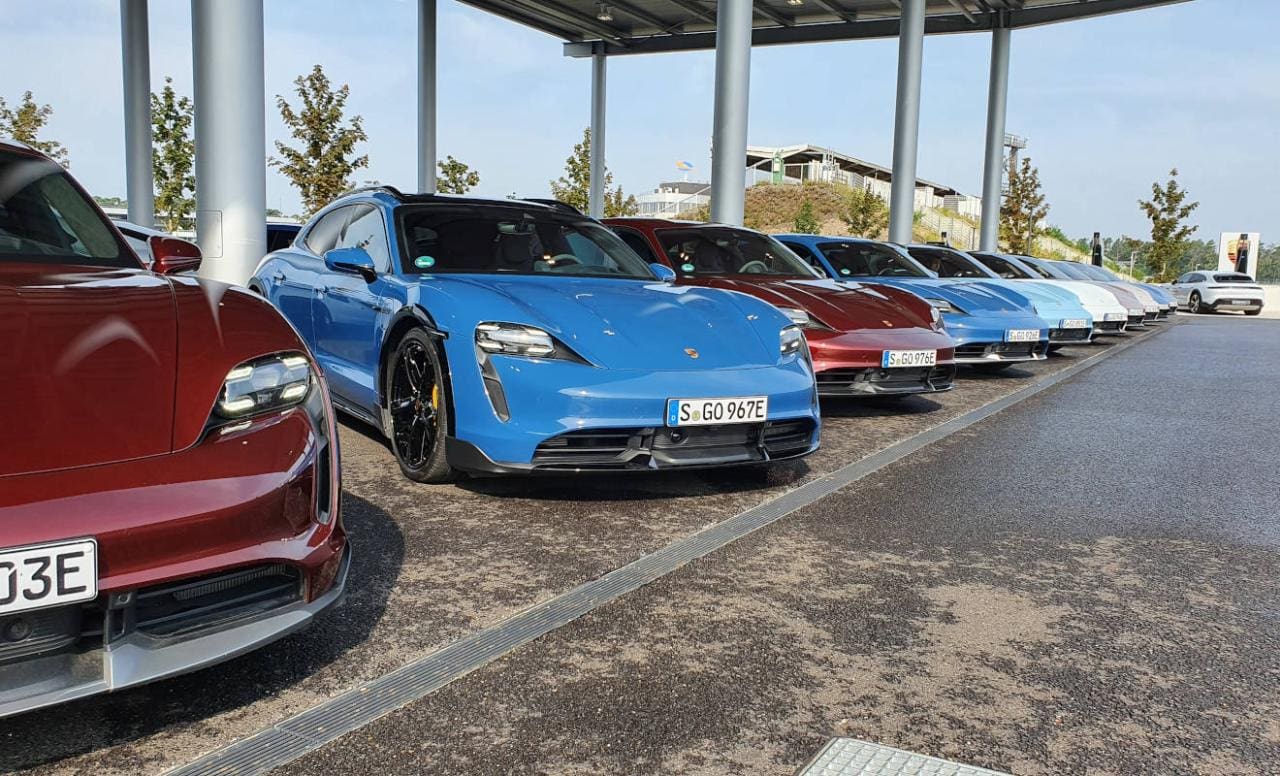 Porsche Taycan Cross Turismo: Katapult mit Klappe