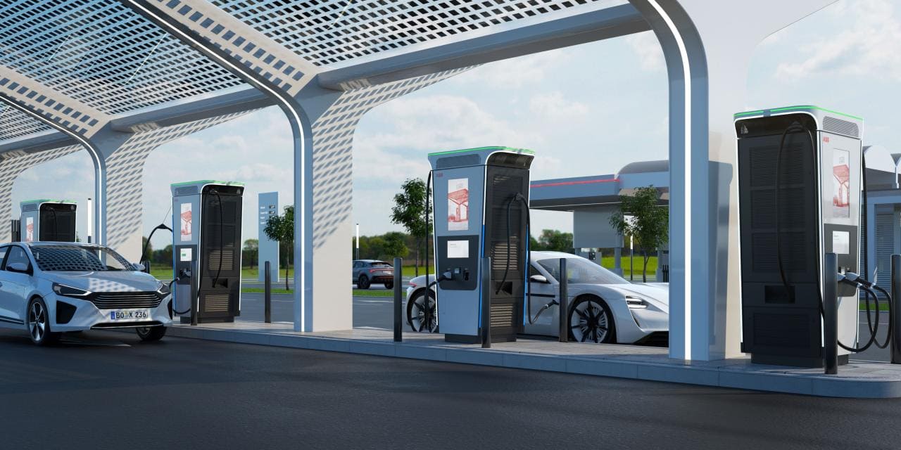 ABB stellt weltweit schnellste Ladestation für E-Fahrzeuge vor