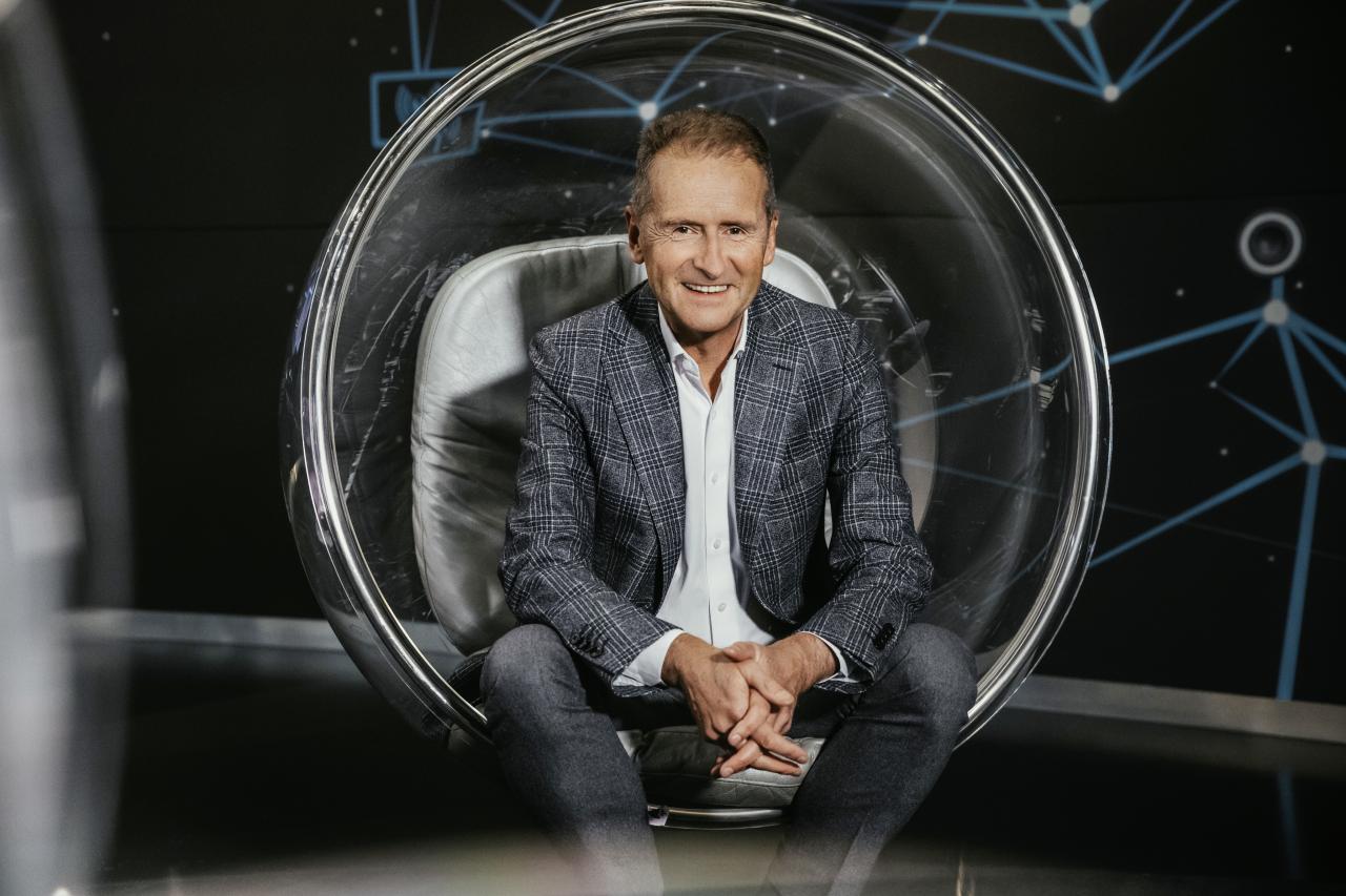 VW-Chef Diess warnt: Umstellung auf E-Autos könnte 30.000 Arbeitsplätze kosten