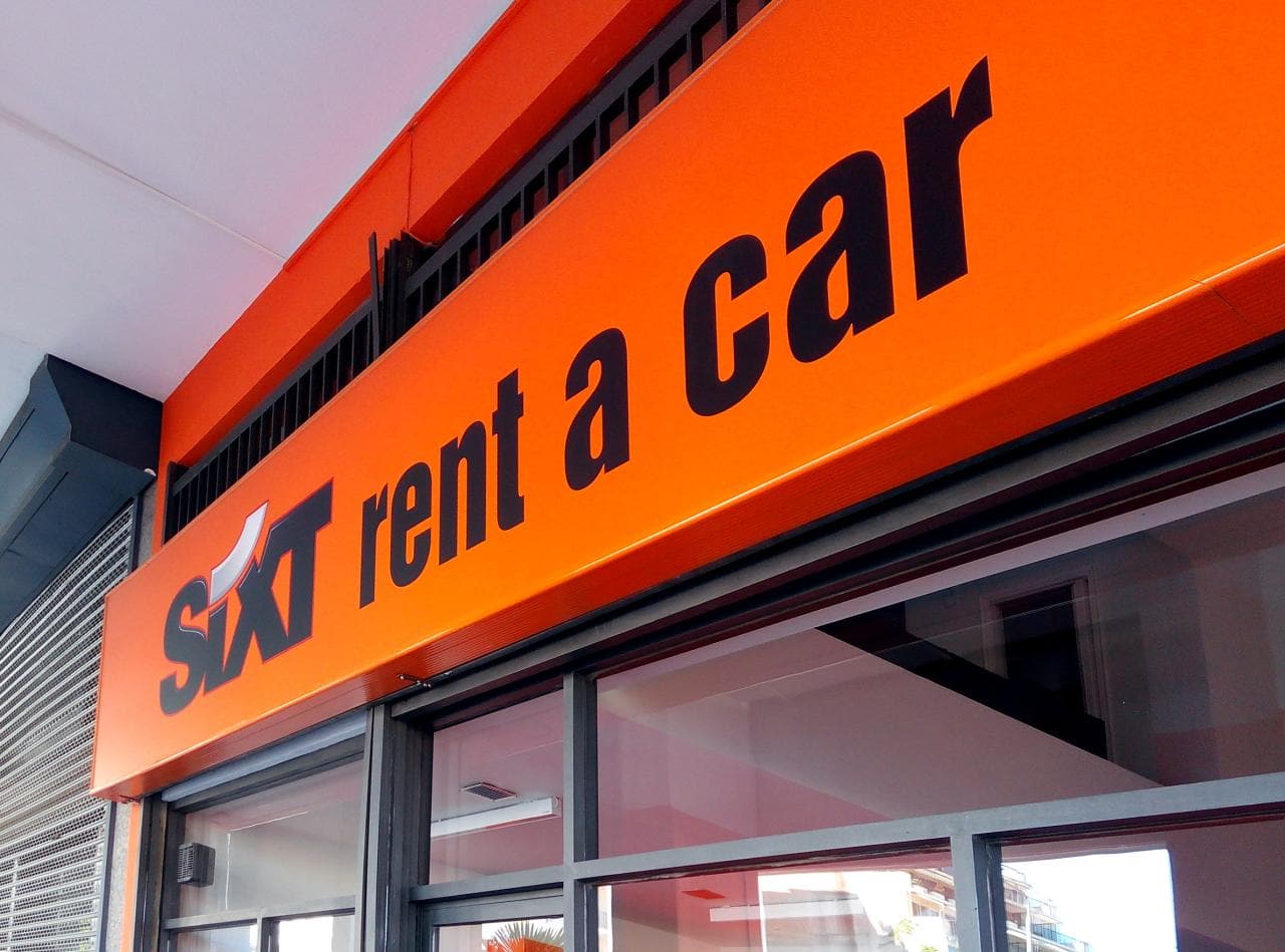 Fahrdienst Sixt ride ermöglicht ab sofort Buchung von Elektro- und Hybridautos