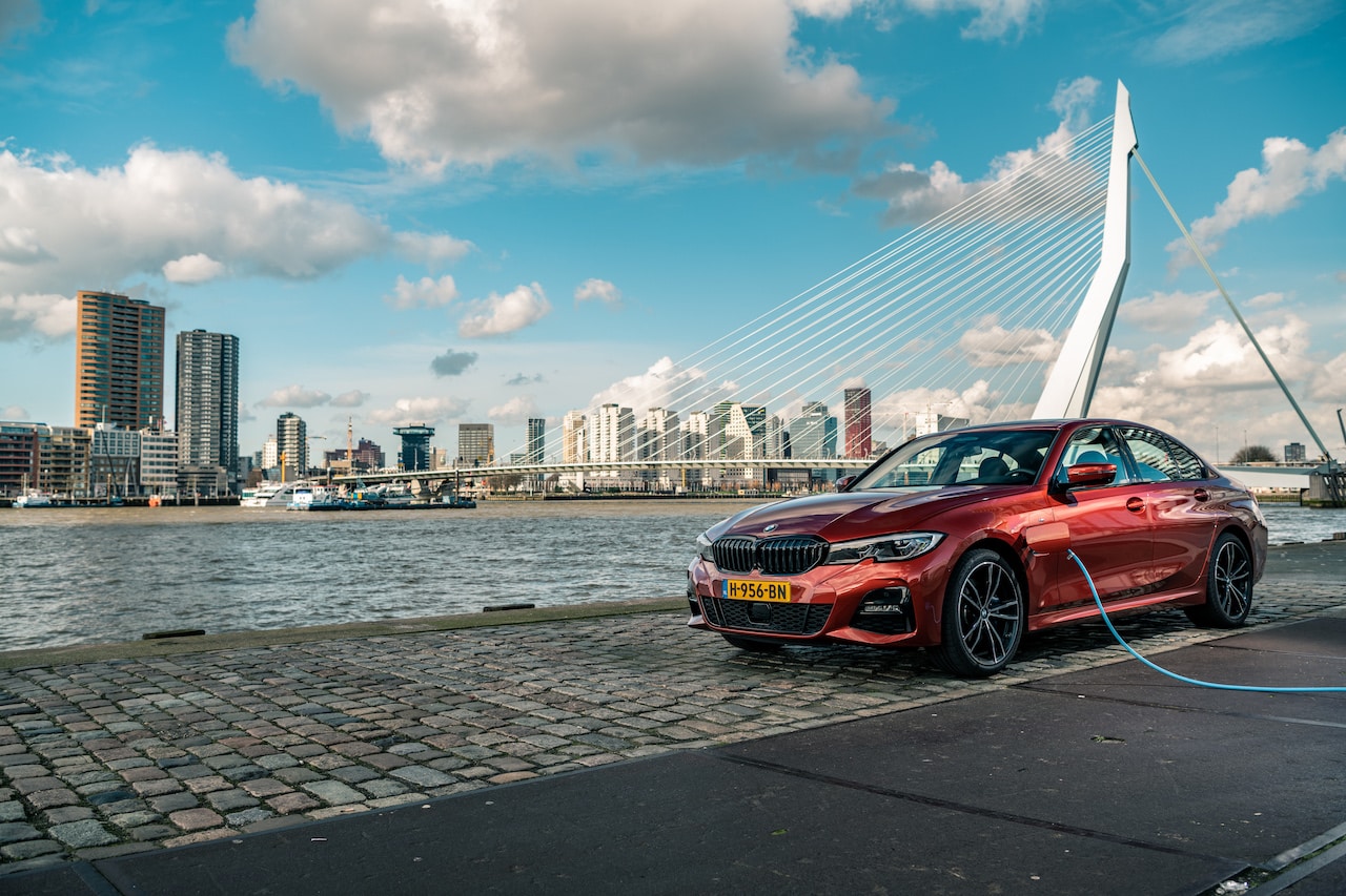 BMW-Plug-in-Hybrid-Umweltzone-eDrive-Zone