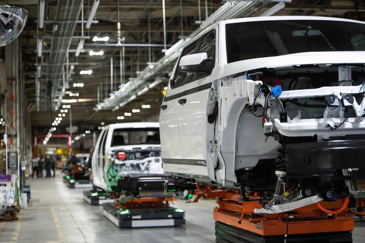 Foxconn und Lordstown gehen Bündnis ein, um E-Autos zu fertigen