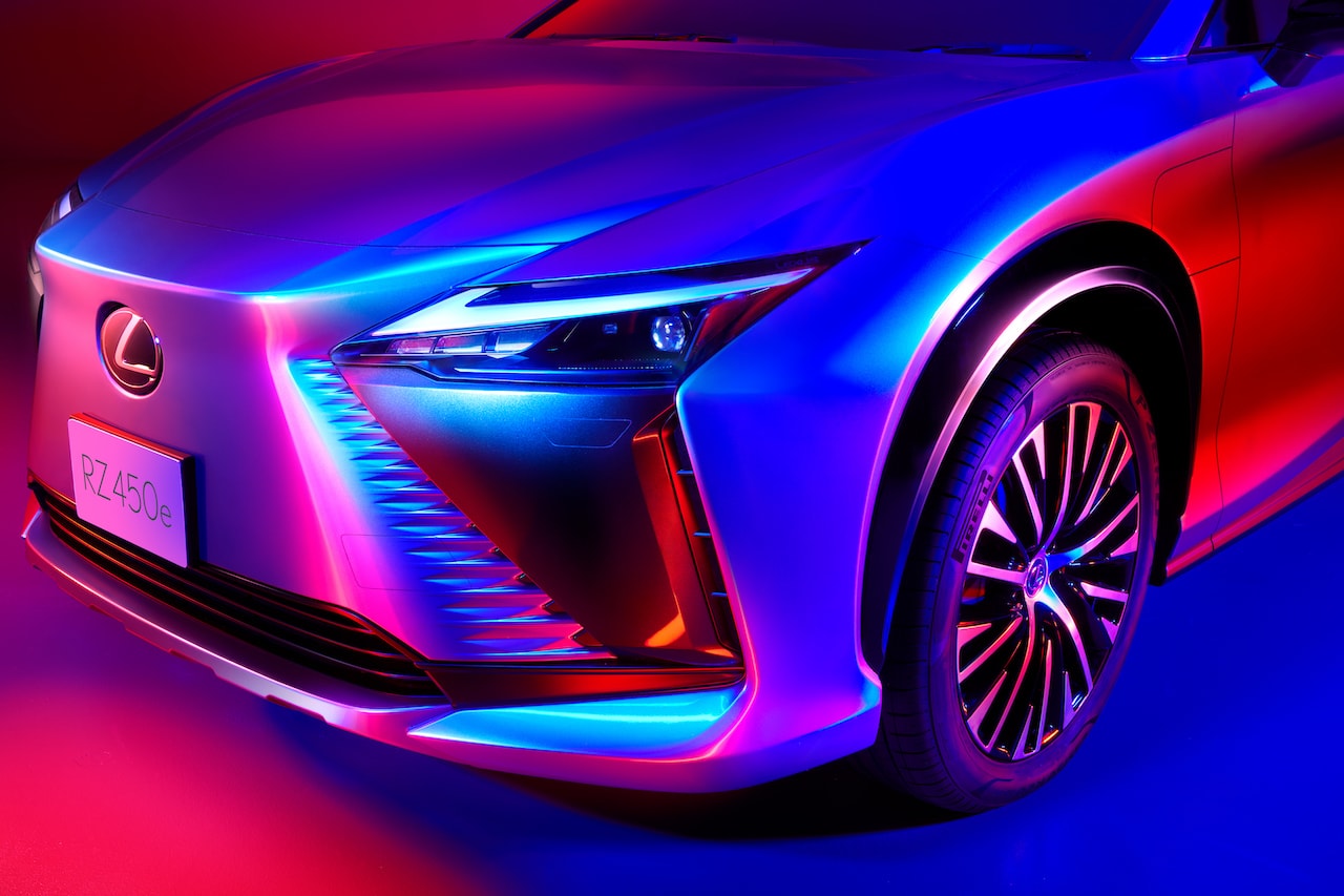 Lexus-Elektroauto-RZ-450e