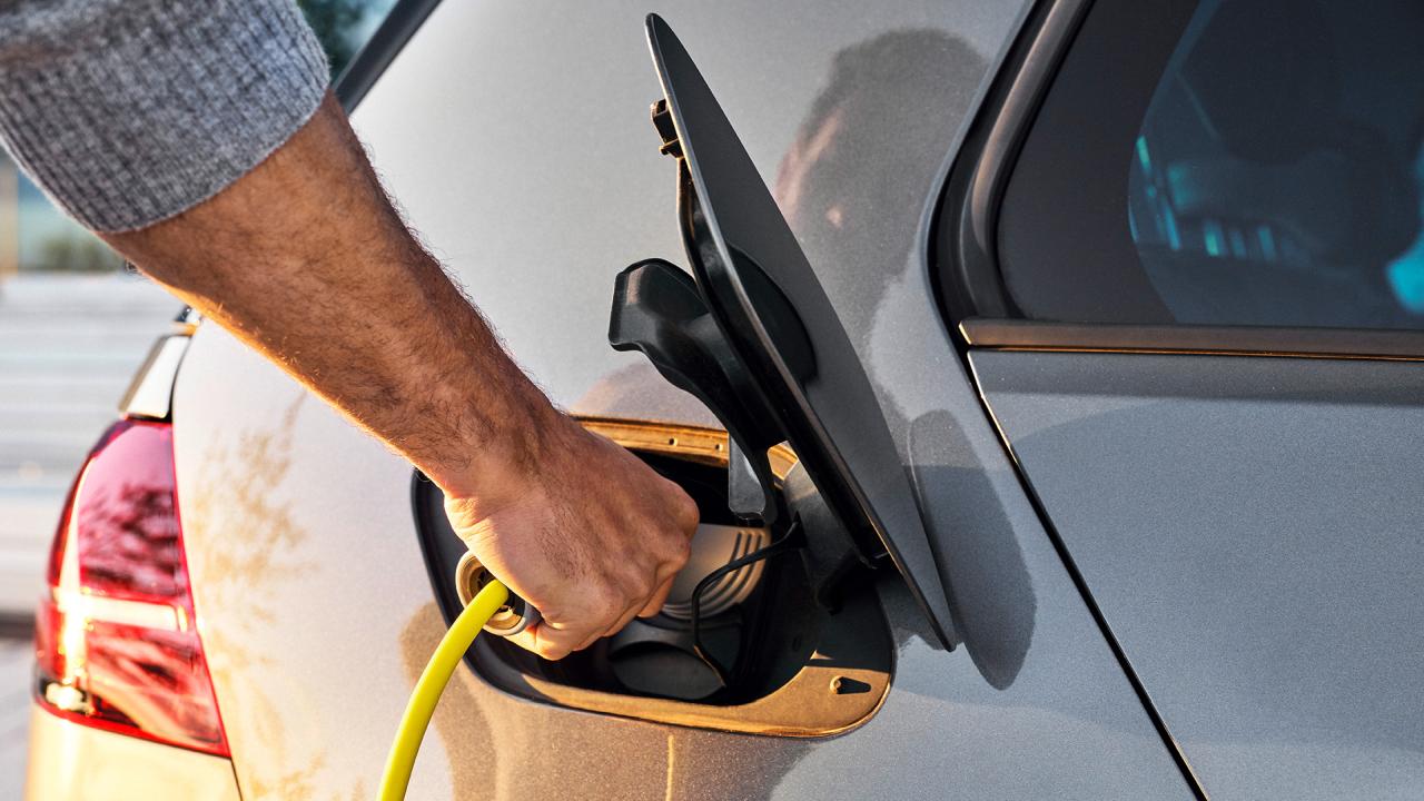 Vitesco: Milliarden-Auftrag aus USA für 800-Volt-Technik