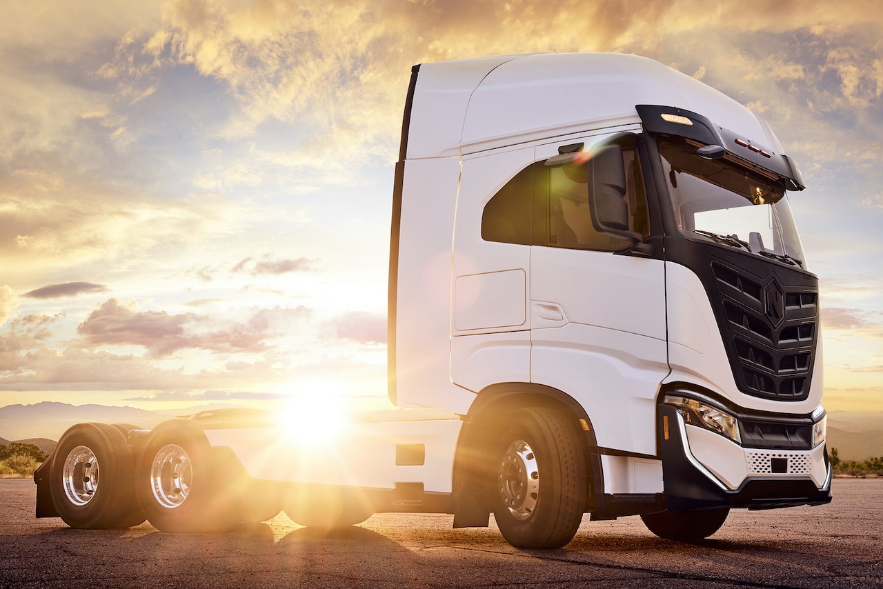 Nikola-Proterra-Elektro-Wasserstoff-LKW