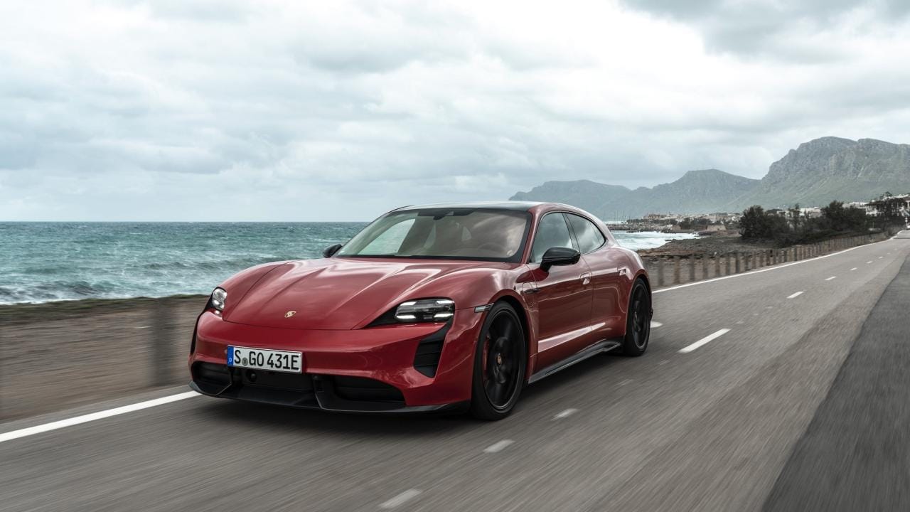 Porsche: Taycan-Boom trägt stark zu Rekordjahr bei