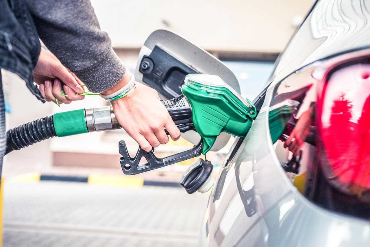 Schlechte Umweltbilanz für E-Fuels: Mineralölbranche wehrt sich