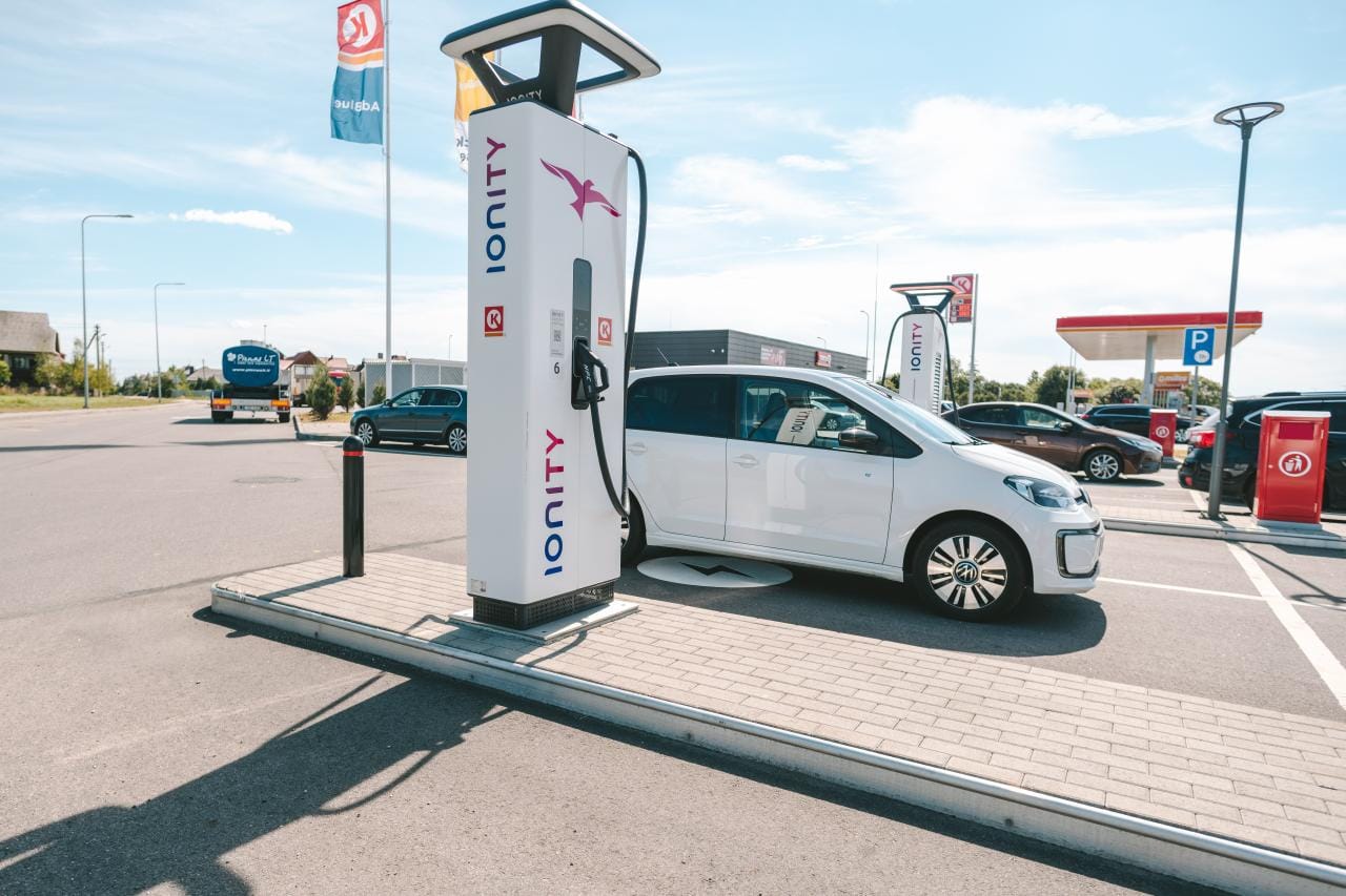 Im Blick: Gebrauchtwagen-Report für E-Autos im Januar 2022