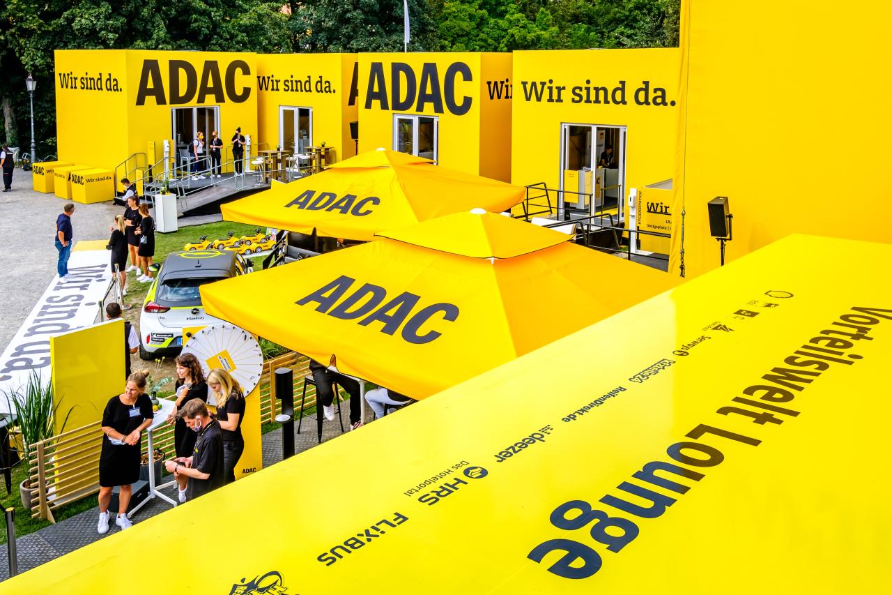 Wie sich der ADAC bei Finanzierung und Leasing auf die Elektromobilität einstellt