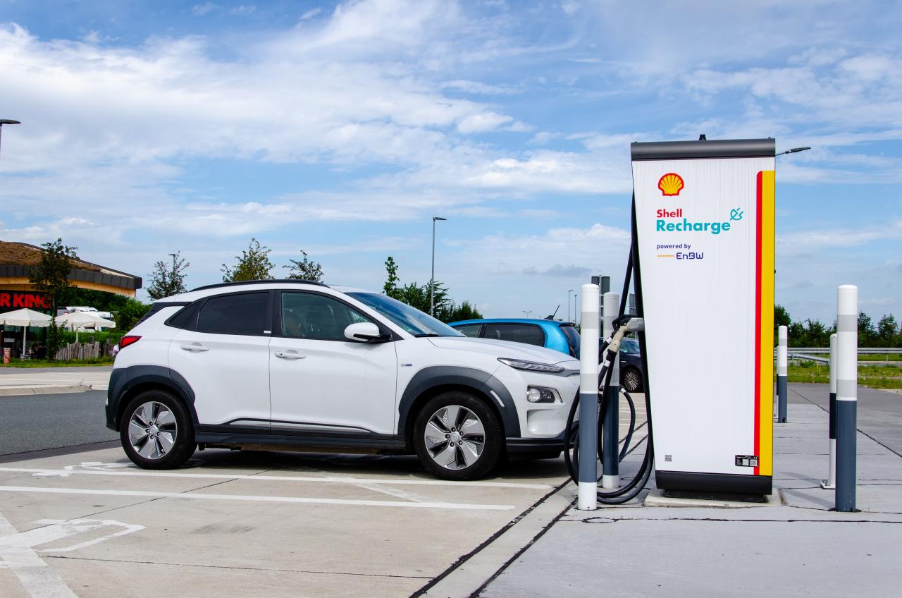 Shell-Studie: Fahrspaß beschleunigt Umstieg auf E-Autos