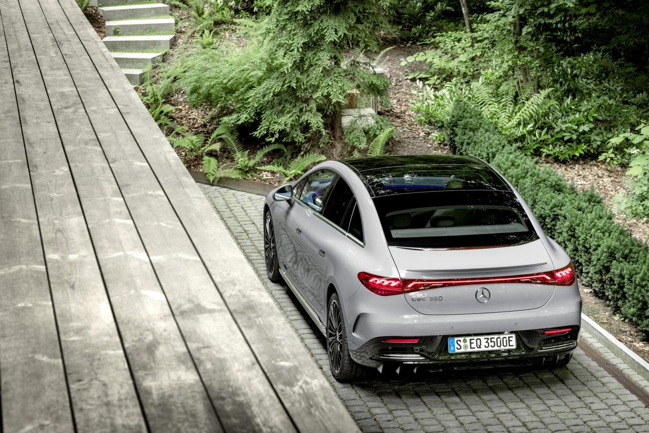 Mercedes startet Produktion des EQE in China