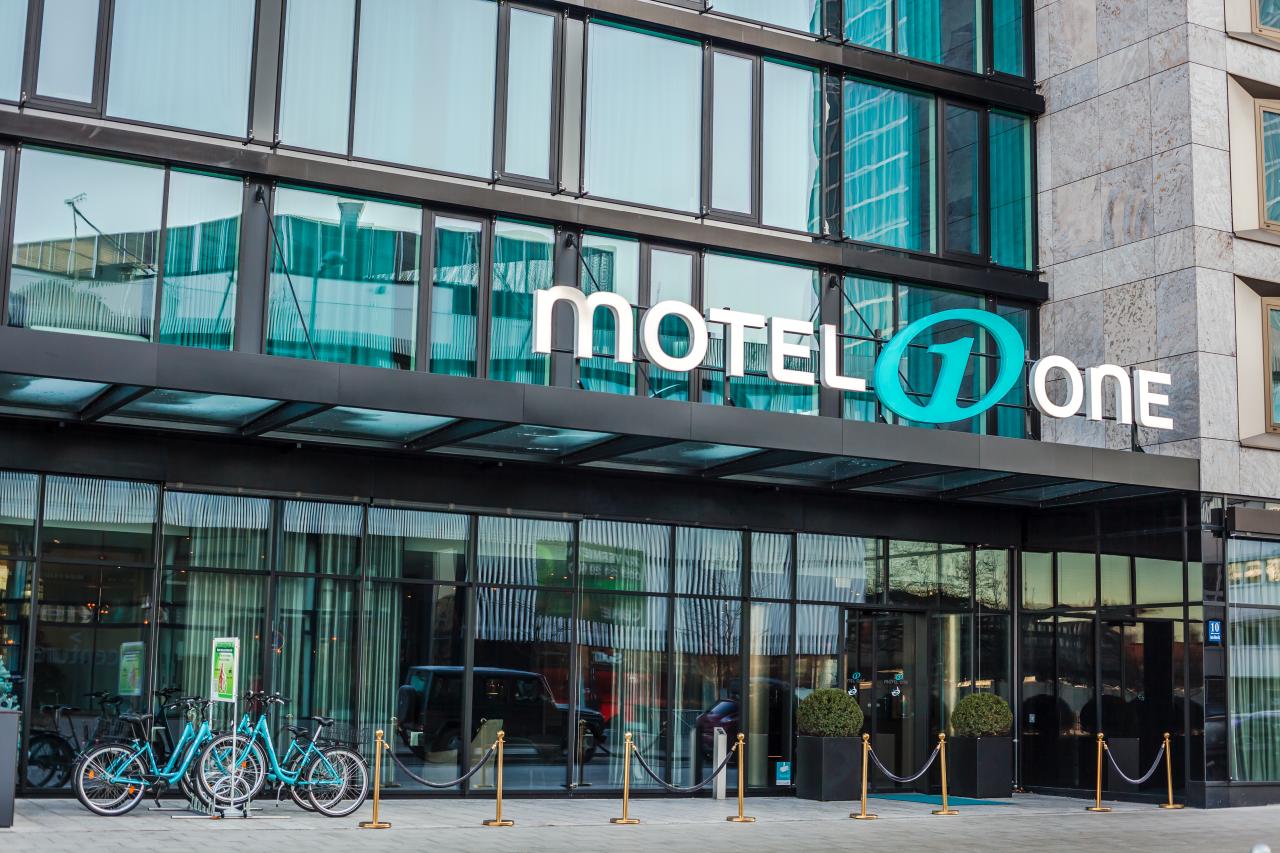 Motel One stattet deutsche Standorte mit Ladeinfrastruktur für E-Autos aus
