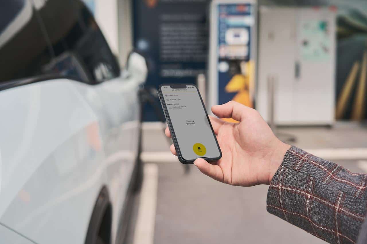 Plugsurfing: Allianz der E-Mobilität - Gemeinsam nach vorne!