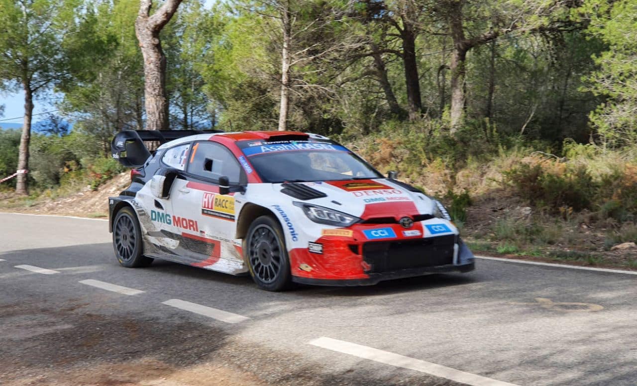 Toyota in der Rallye-WM: Doppelsieg mit Hybrid-Technik und e-fuels