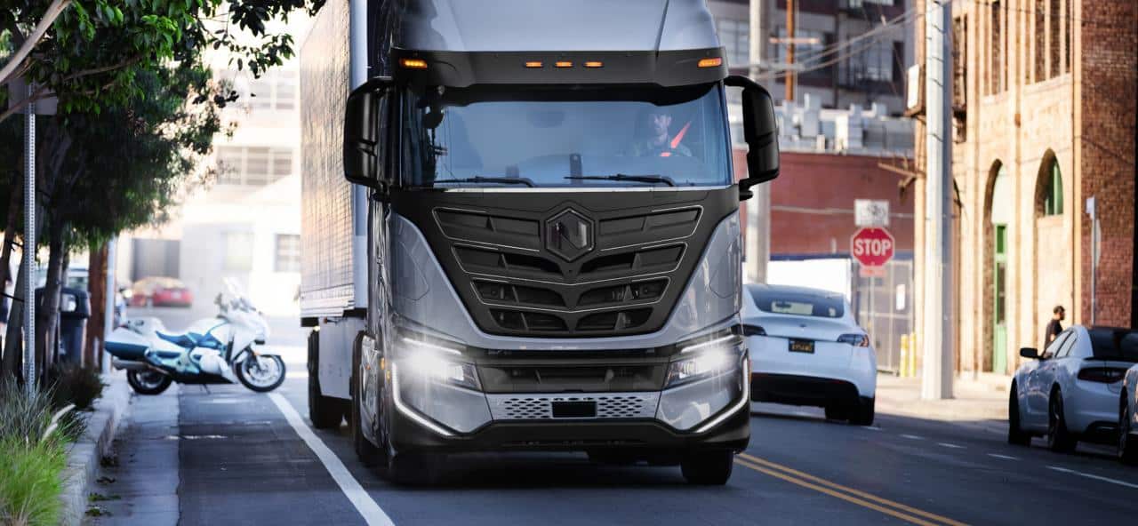 Zeem Solutions sichert sich 100 batterieelektrische LKW von Nikola