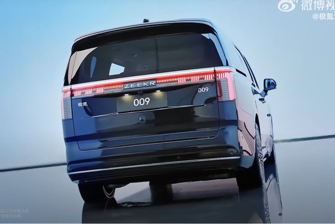 Zeekr 009: Neuer Elektro-Van mit über 800 Kilometer Reichweite vorgestellt