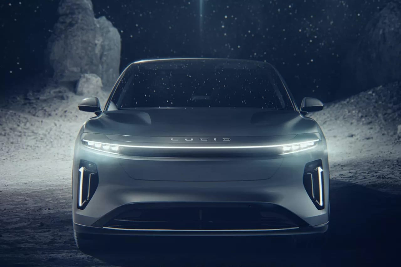 Lucid-Elektro-SUV-Gravity