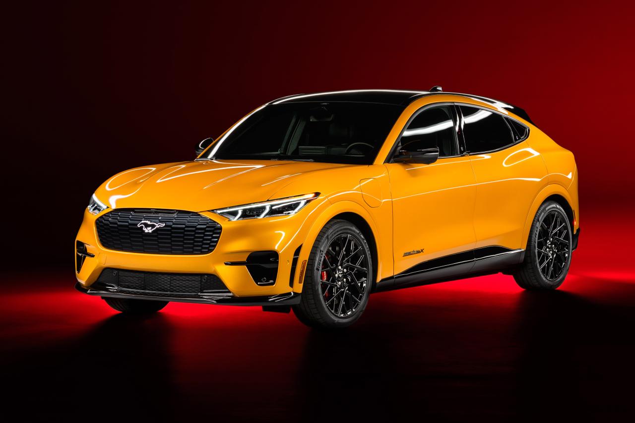 Ford: Bis Ende 2024 drei neue E-Autos für Europa geplant