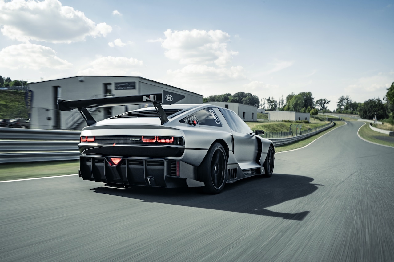 hyundai-n-vision-74-Wasserstoff-Konzept-Heck