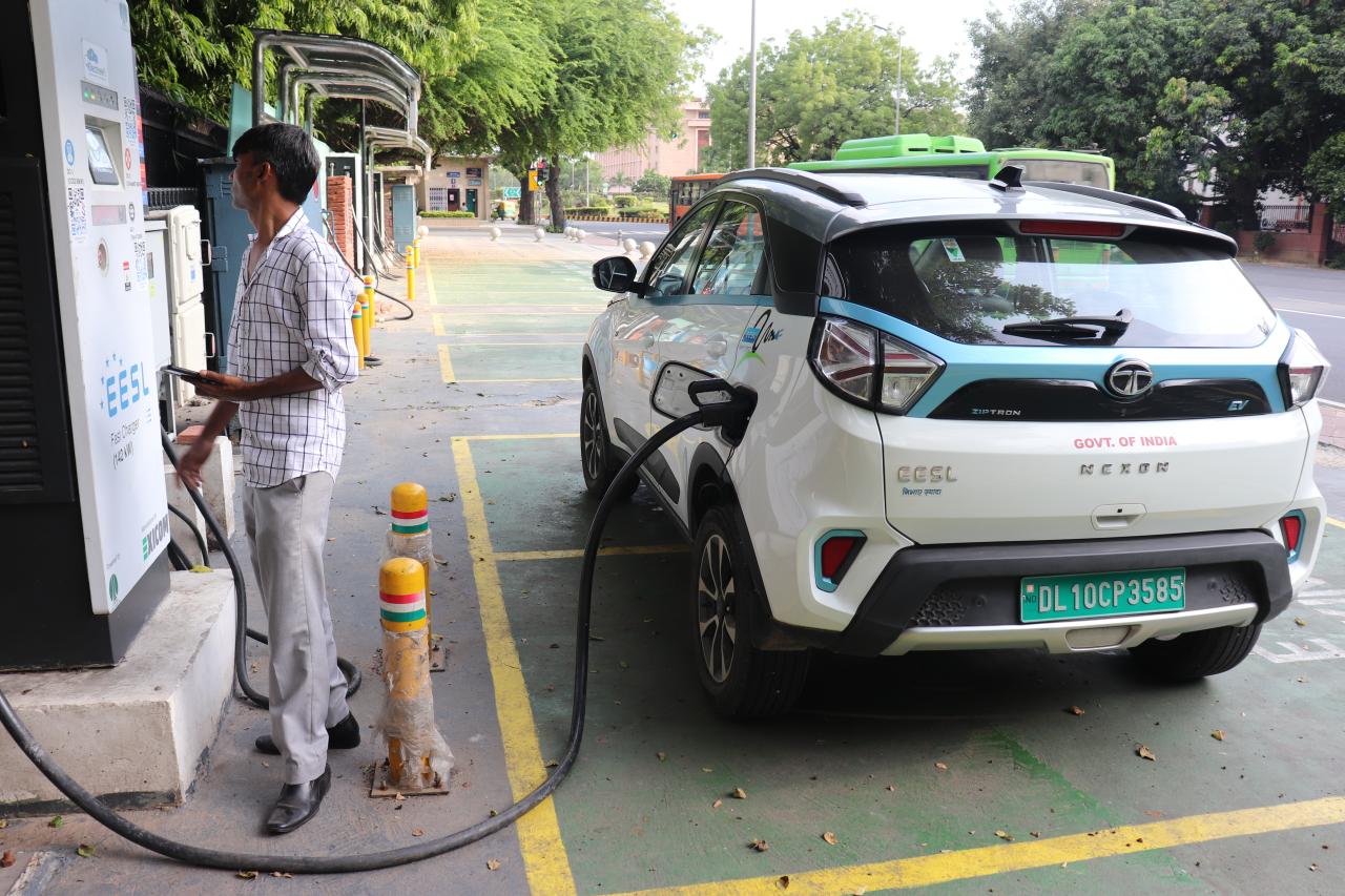 Tata will 25.000 Ladepunkte in Indien aufbauen