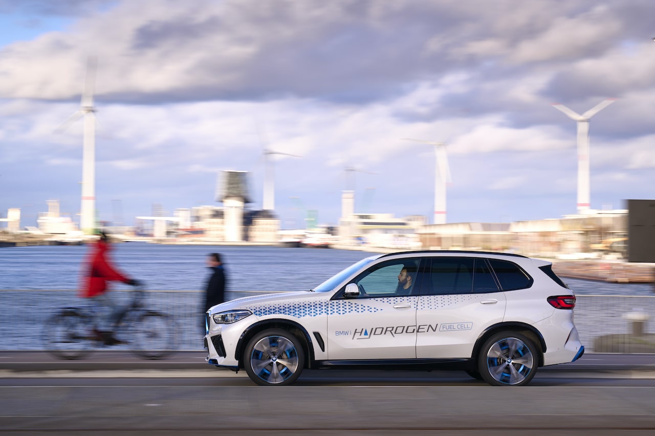 BMW-iX5-Wasserstoff