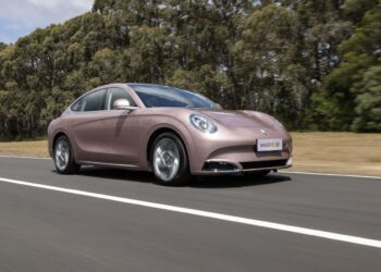 Ora Lightning Cat: Tesla Model 3 und BMW i4 Konkurrent - ein Fahrbericht