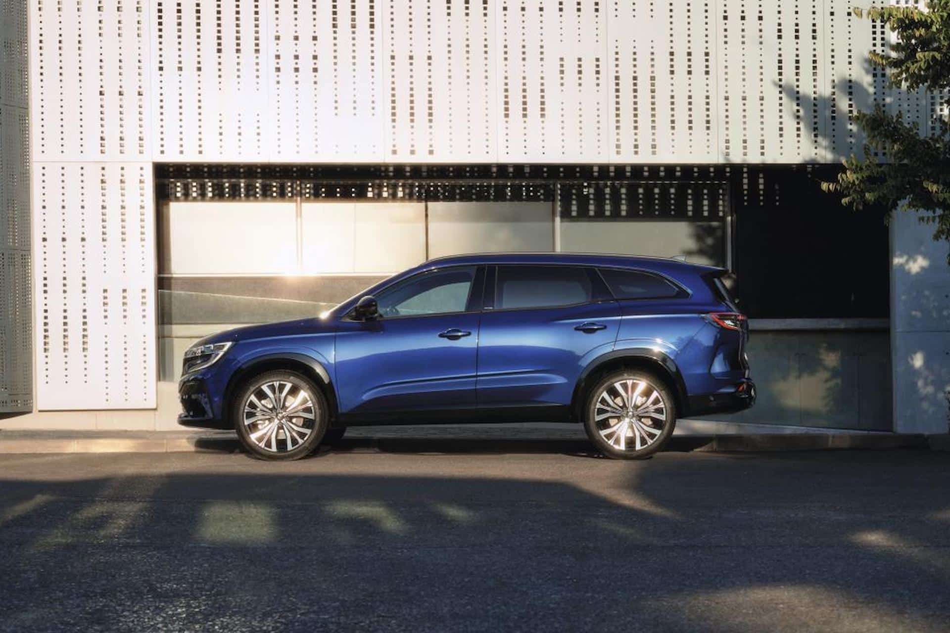 Renault-Espace-Hybrid-Seite